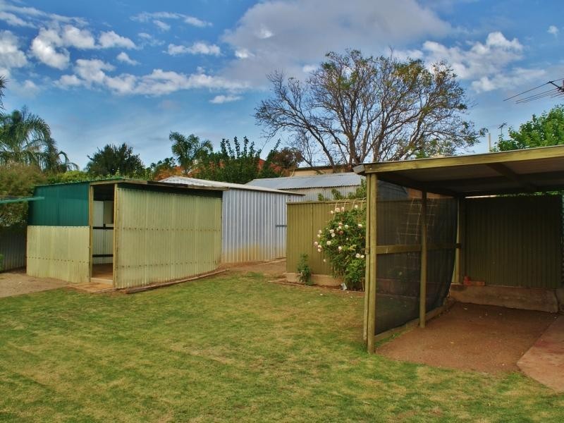 12 Graetz Street, Murray Bridge SA 5253
