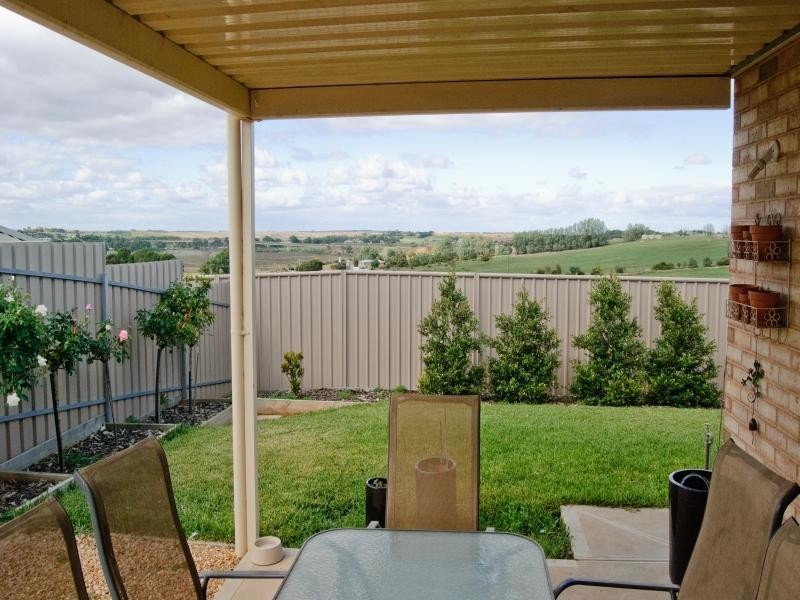 38 Waterlily Terrace, Murray Bridge SA 5253