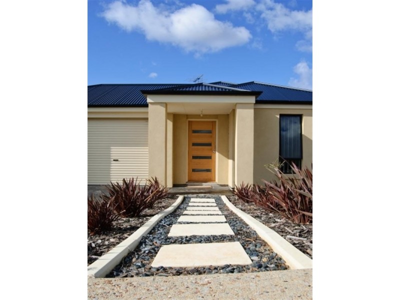 38 Waterlily Terrace, Murray Bridge SA 5253