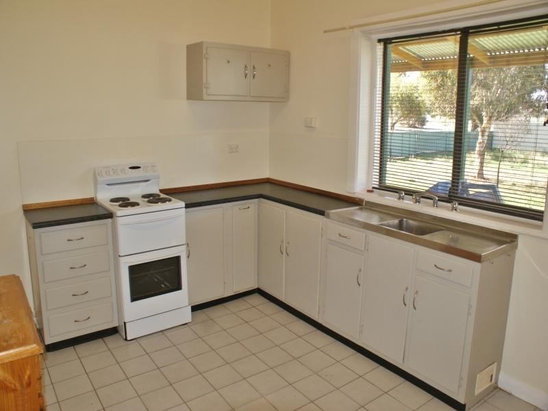 18 Second Avenue, Tailem Bend SA 5260