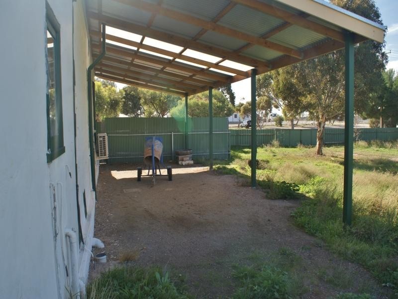 18 Second Avenue, Tailem Bend SA 5260