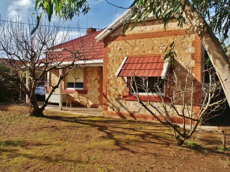 14 Sturt Street, Murray Bridge SA 5253