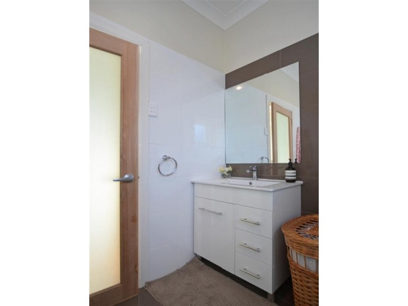 27 Eleanor Terrace, Murray Bridge SA 5253