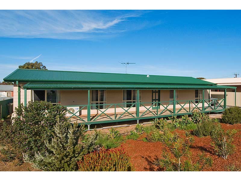 1 Matthew Court (Off Phillips St), Murray Bridge SA 5253