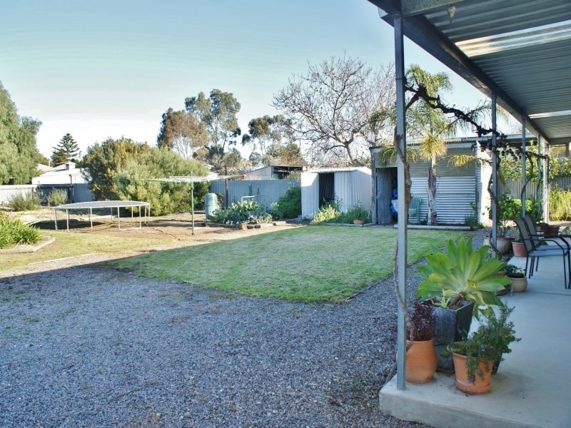 17 Upton Street, Tailem Bend SA 5260