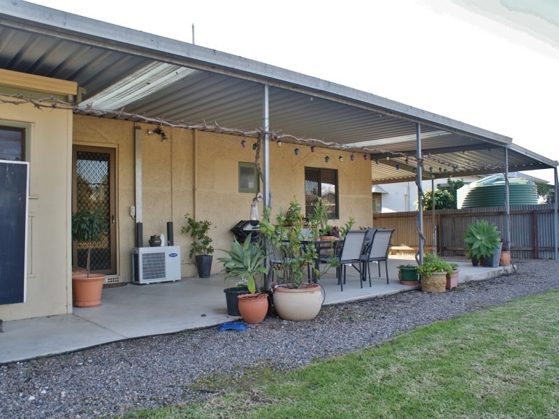 17 Upton Street, Tailem Bend SA 5260