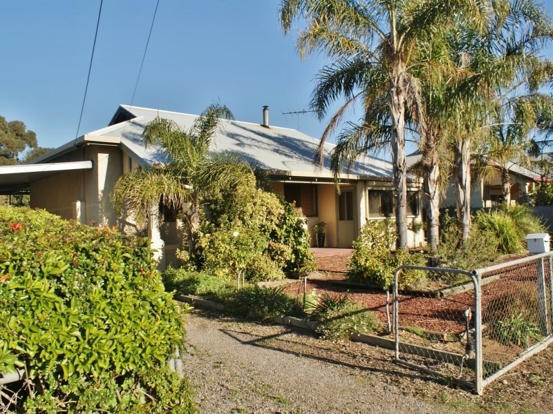 17 Upton Street, Tailem Bend SA 5260