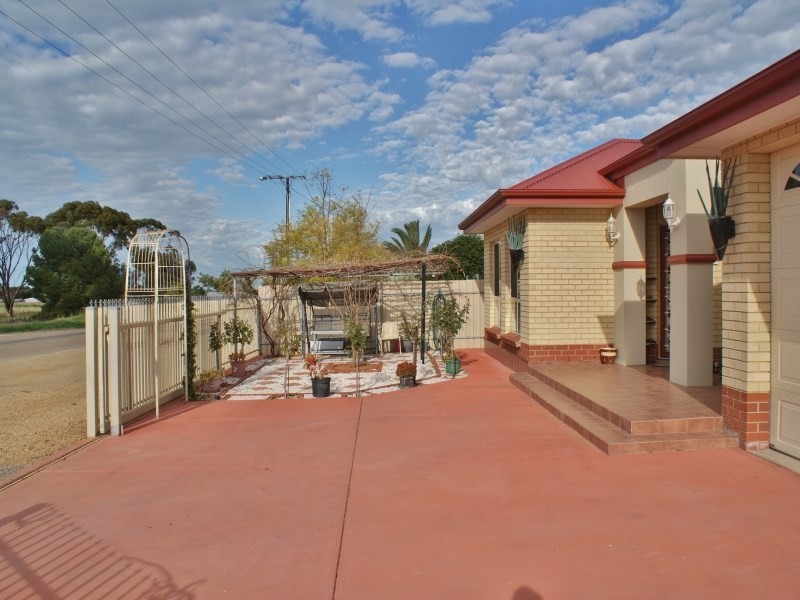 15 Hume Avenue, Murray Bridge SA 5253
