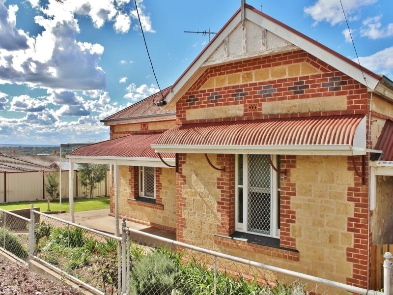 33 Charles Street, Murray Bridge SA 5253