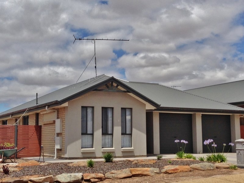 1 Waterlily Terrace, Murray Bridge SA 5253