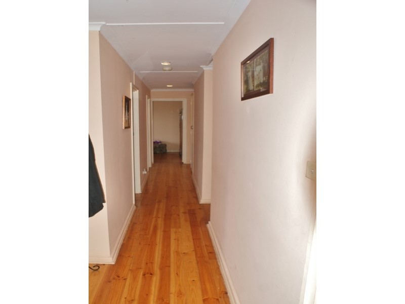 95 Gail Crescent, Murray Bridge SA 5253