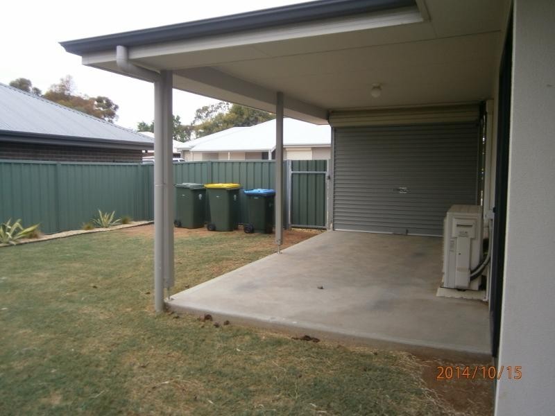 11 Herron Grove, Murray Bridge SA 5253