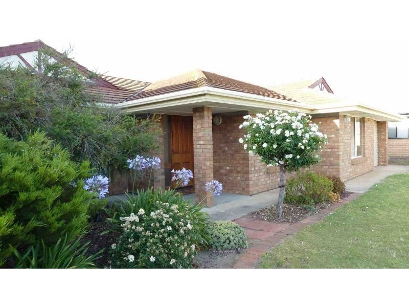 24 Gardiner Street, Wellington East SA 5259