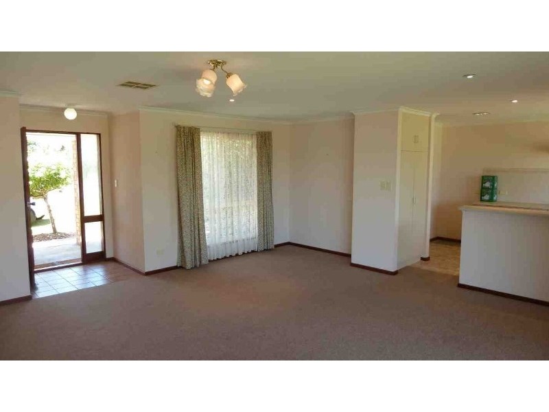 24 Gardiner Street, Wellington East SA 5259