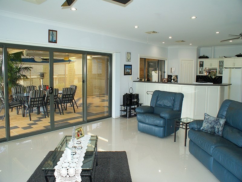 18 Riverglen Drive, Murray Bridge SA 5253