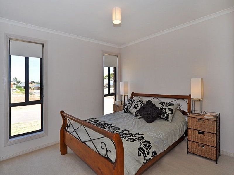 16 Meyer Road, Murray Bridge SA 5253