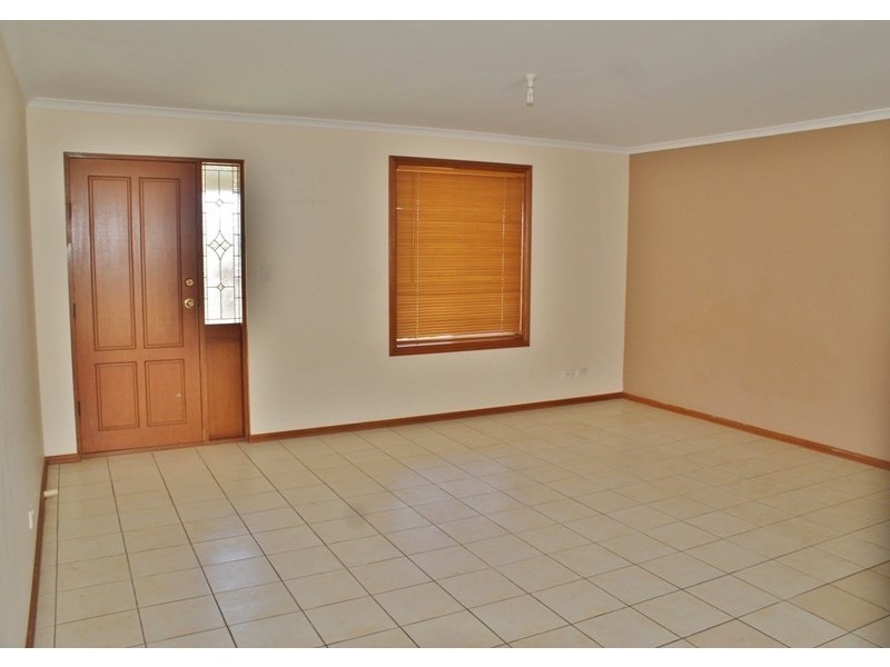 63 Cromwell Road, Murray Bridge SA 5253