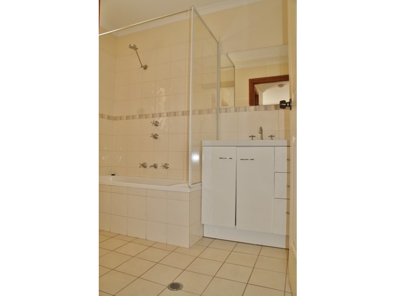 63 Cromwell Road, Murray Bridge SA 5253