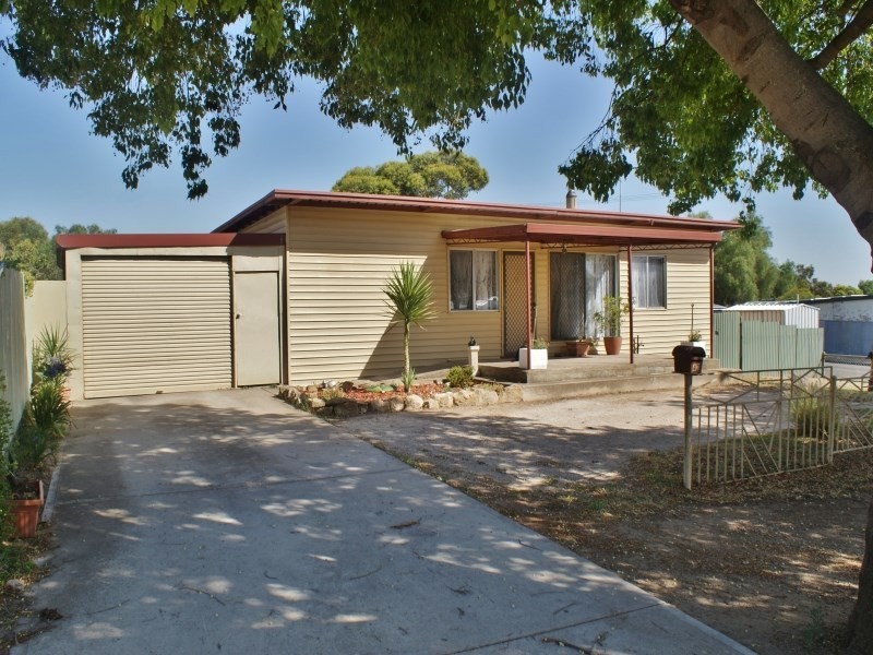 42 Willow Avenue, Murray Bridge SA 5253