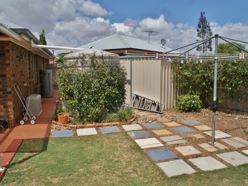 8 Lyric Close, Murray Bridge SA 5253