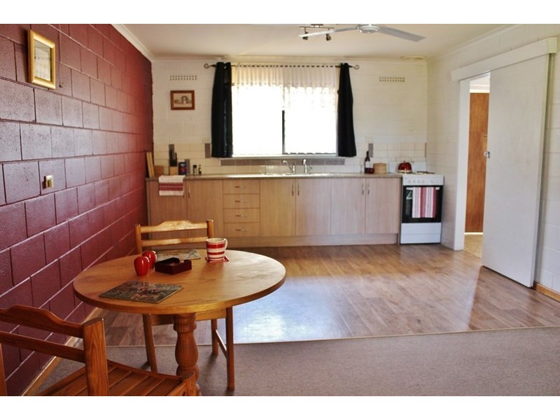 2/7 Todd Avenue, Murray Bridge SA 5253