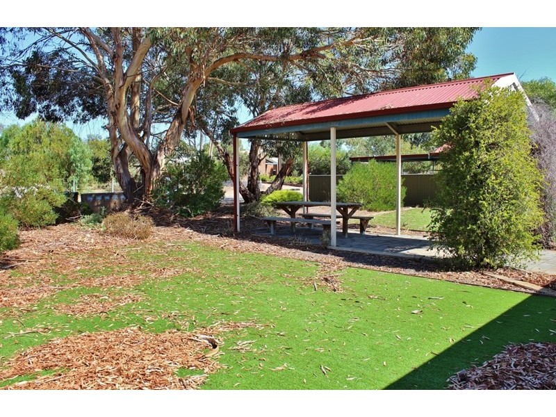 2/7 Todd Avenue, Murray Bridge SA 5253