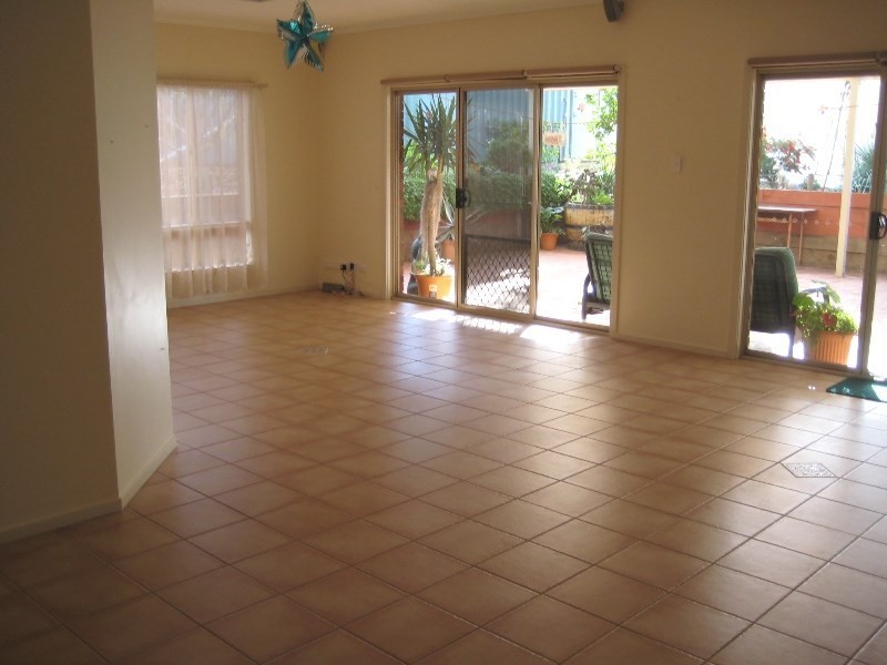 15 Young Road, Kanmantoo SA 5252