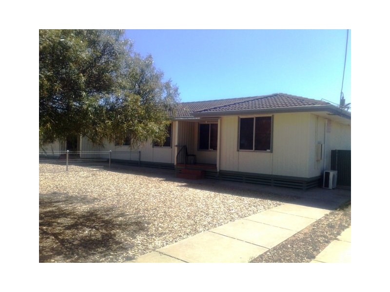 79 Gail Crescent, Murray Bridge SA 5253