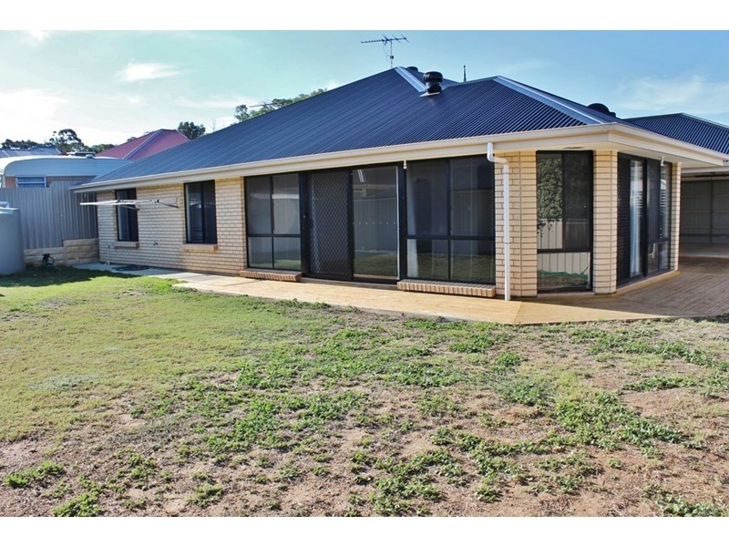 4 Melaleuca Way, Murray Bridge SA 5253