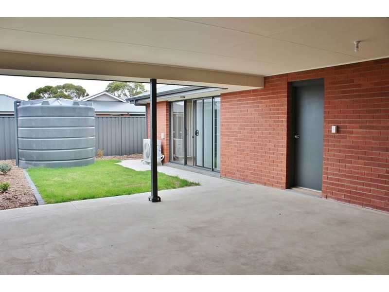 2 Ridge Road, Murray Bridge SA 5253