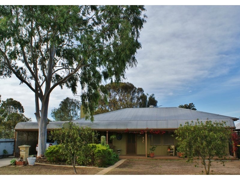 19 Tiller Street, Tailem Bend SA 5260