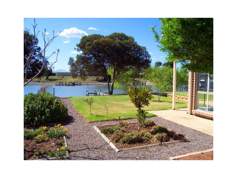 11 Seymour Drive, Wellington Marina, Wellington SA 5259