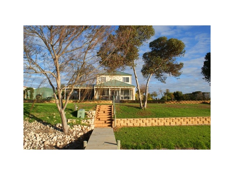 11 Seymour Drive, Wellington Marina, Wellington SA 5259