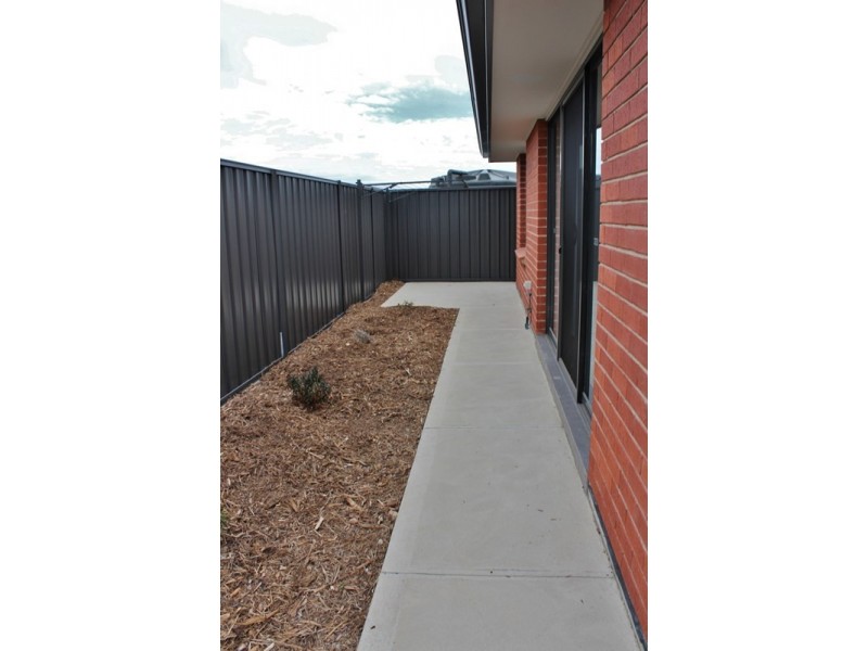 2 Ridge Road, Murray Bridge SA 5253