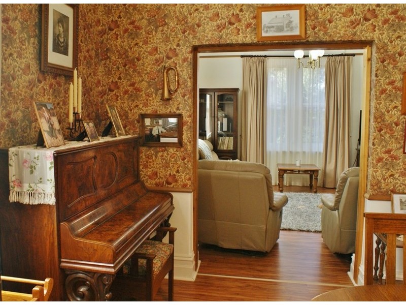 17 Victoria Street, Mannum SA 5238