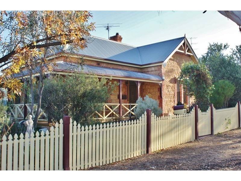 17 Victoria Street, Mannum SA 5238