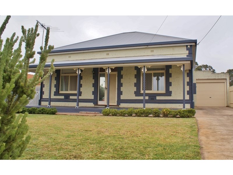14 Elizabeth Street, Murray Bridge SA 5253