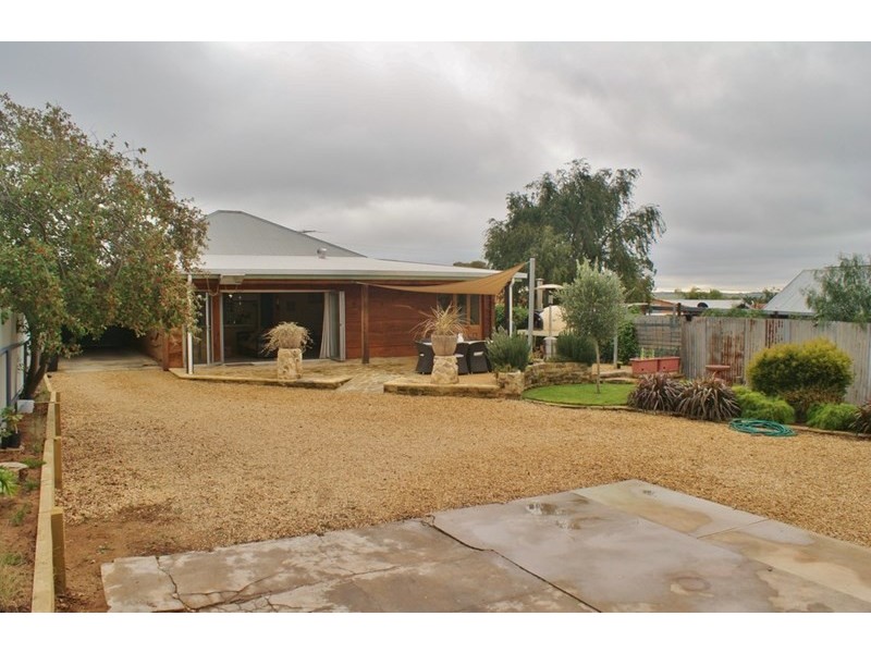 14 Elizabeth Street, Murray Bridge SA 5253