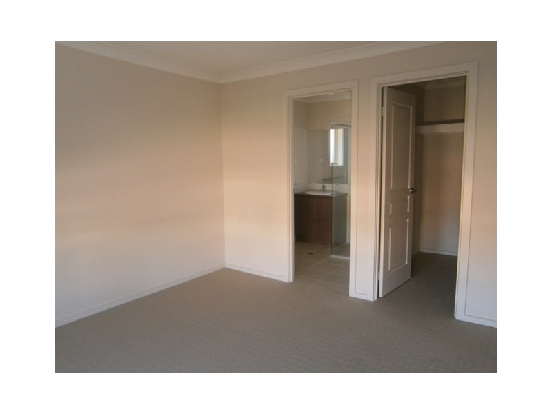 22 Pfitzner Close, Murray Bridge SA 5253