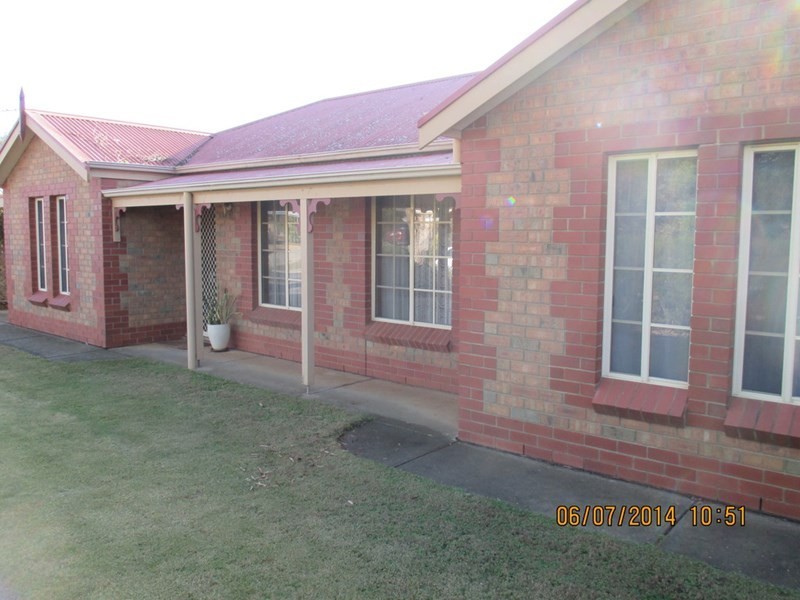 42 Tumbella Drive, Murray Bridge SA 5253