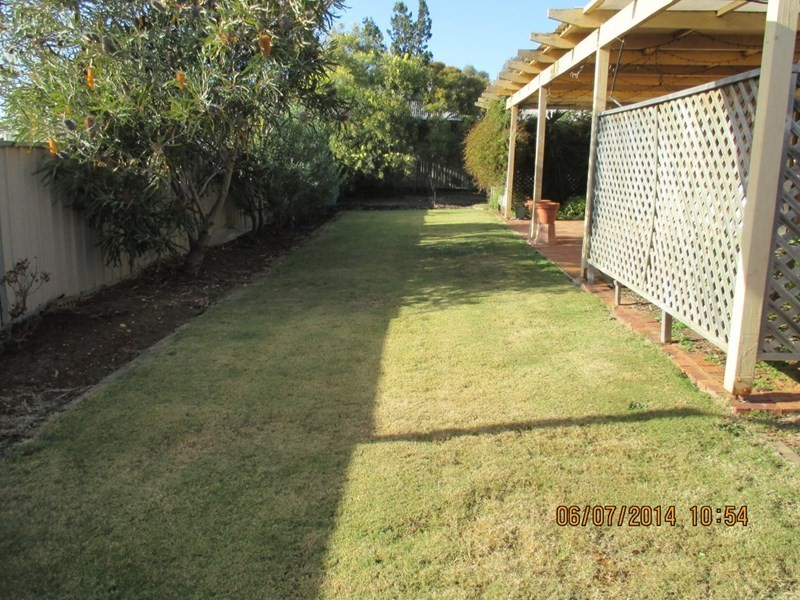 42 Tumbella Drive, Murray Bridge SA 5253