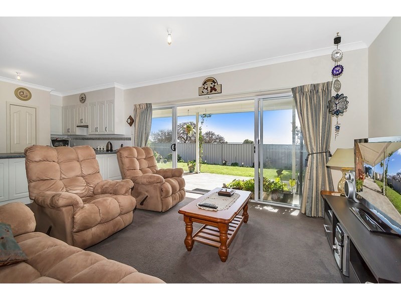 7 McFarlane Street, Meningie SA 5264