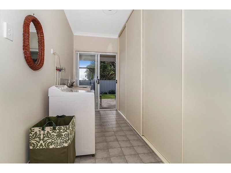 7 McFarlane Street, Meningie SA 5264