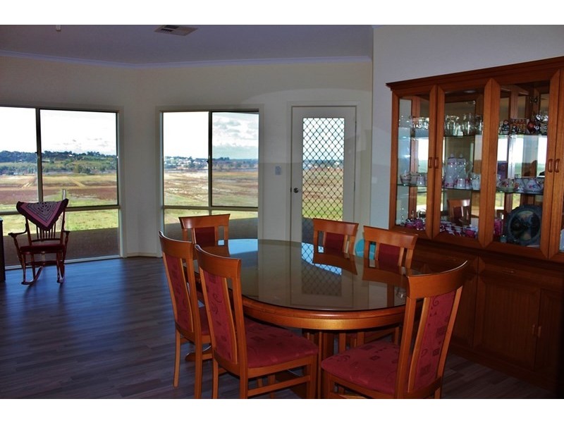 2 Toora Road, Murray Bridge SA 5253