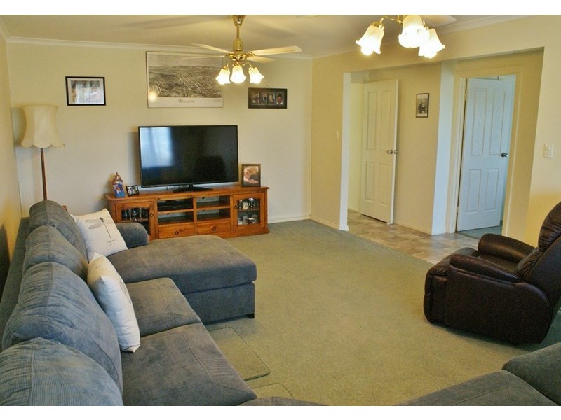 33 Tumbella Drive, Murray Bridge SA 5253