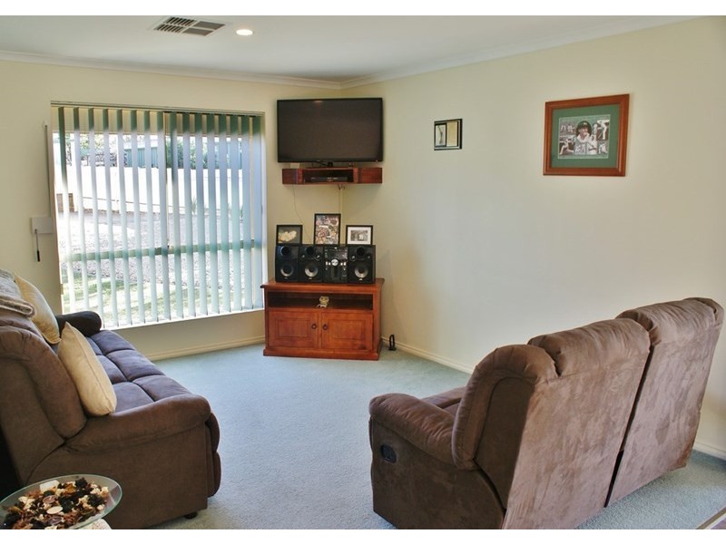 33 Tumbella Drive, Murray Bridge SA 5253