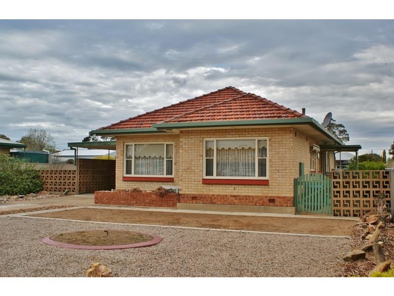 202 Adelaide Road, Murray Bridge SA 5253