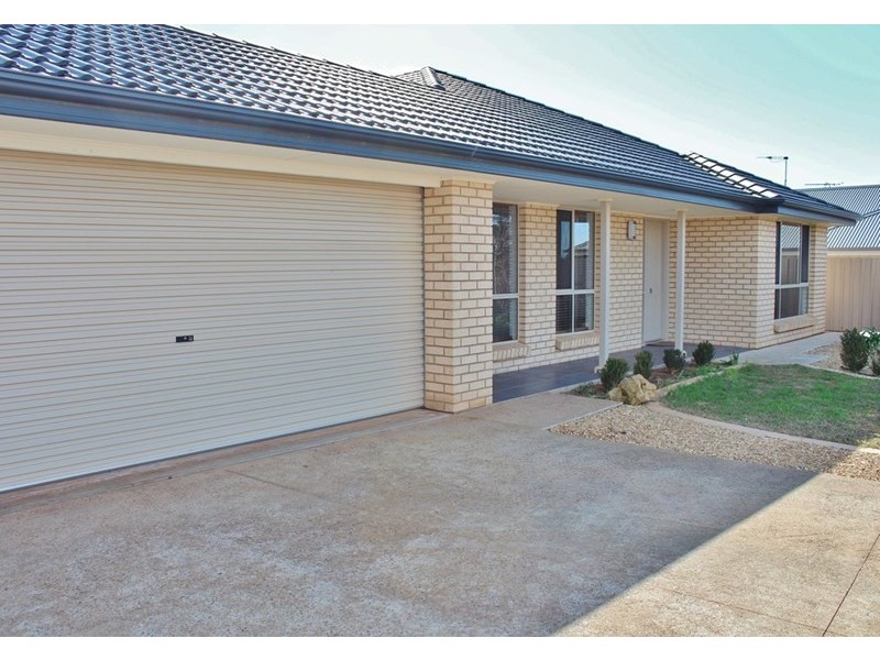 25 Willowbark Crescent, Murray Bridge SA 5253