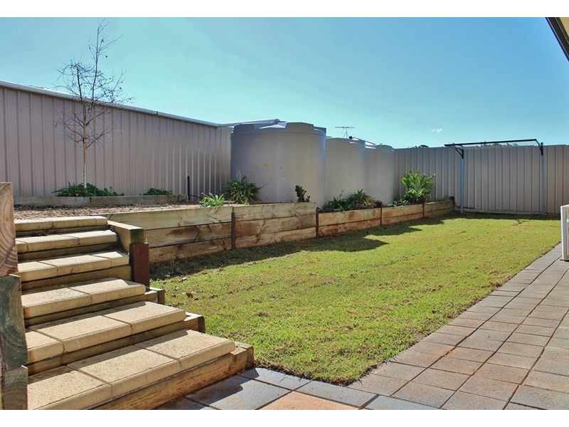 25 Willowbark Crescent, Murray Bridge SA 5253