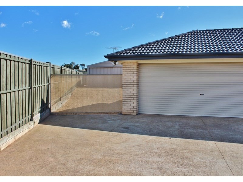 25 Willowbark Crescent, Murray Bridge SA 5253